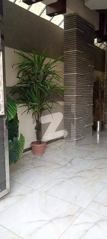 مسلم آباد سوسائٹی کراچی میں 2 کمروں کا 8 مرلہ فلیٹ 2.5 کروڑ میں برائے فروخت۔