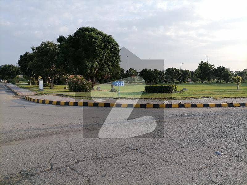 Prime Location Bankers Housing Society - Block A Commercial Plot For sale Sized 5 Marla