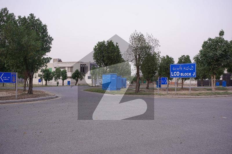 Stunning 2250 Square Feet Residential Plot In Bahria Orchard Phase 1 - Central Available