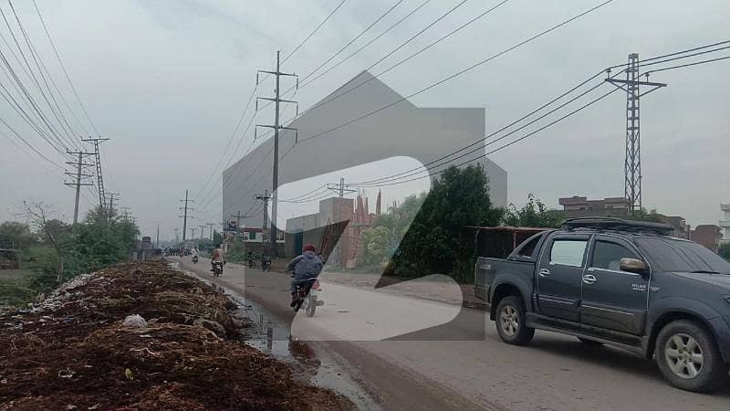 8 Marla commercial plot on new defence Road kahna Nau Lahore