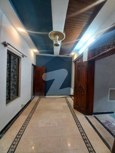 افشاں کالونی راولپنڈی میں 4 کمروں کا 4 مرلہ مکان 1.1 کروڑ میں برائے فروخت۔