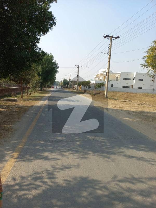 پنجاب گورنمنٹ سرونٹ ہاؤسنگ سکیم ڈیرہ غازی خان میں 10 مرلہ رہائشی پلاٹ 26.0 لاکھ میں برائے فروخت۔