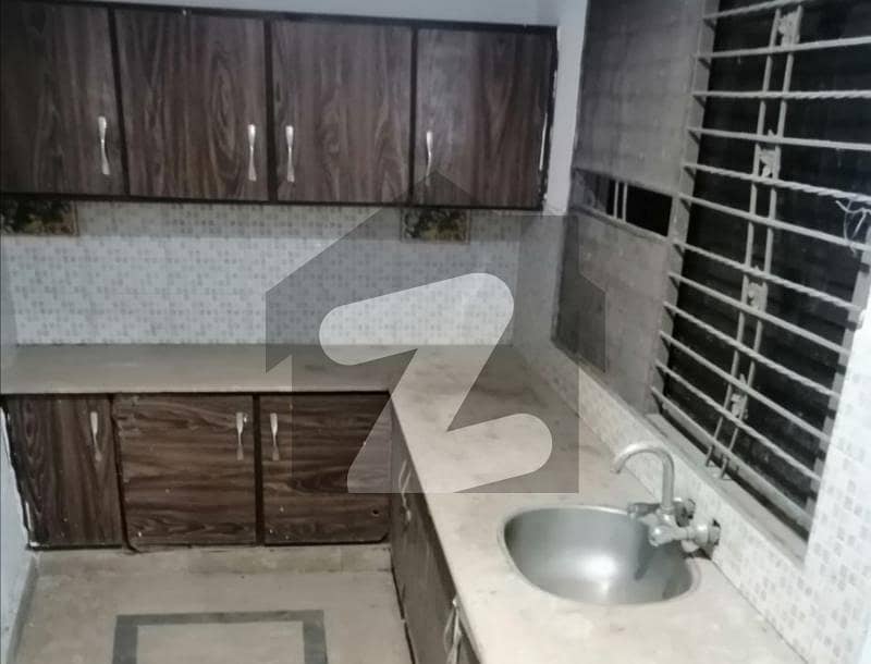 Centrally Located Lower Portion In Mochipura Morr Is Available For rent Centrally Located Lower Portion In Mochipura Morr Is Available For rent