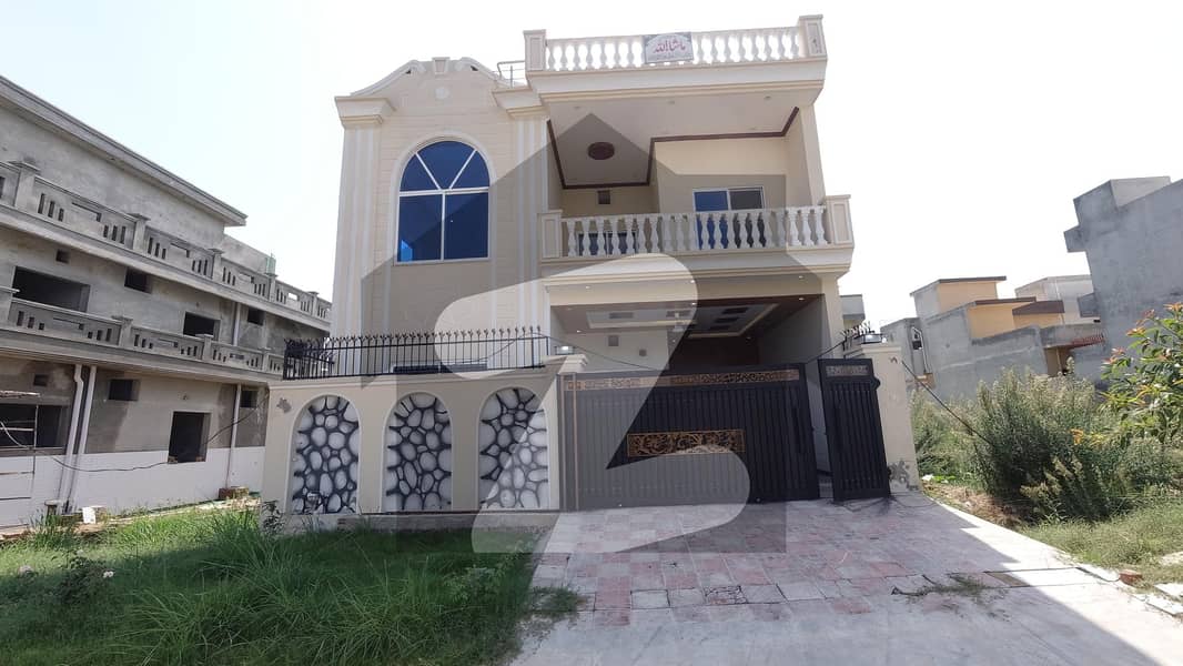 BEAUTIFUL DOUBLE STORY HOUSE FOR SALE