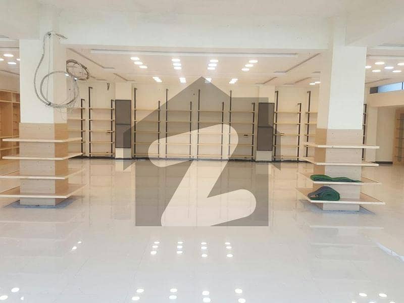 CORPORATE BUILDING FOR RENT CORPORATE BUILDING FOR RENT
