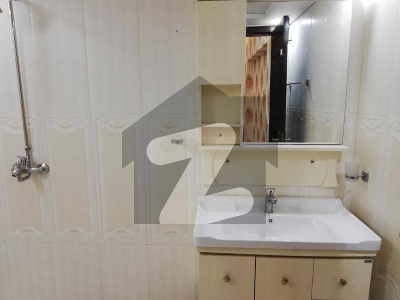 LIKE NEW FLAT FOR RENT IN BAHRIA TOWN LAHORE