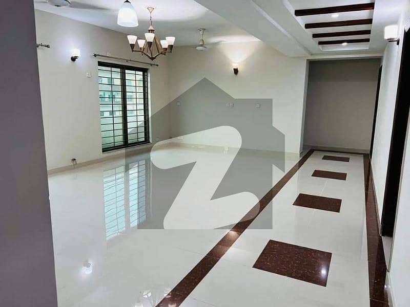4th Floor 2018 Modal Hot Location Apartment For Sale in Askari 11