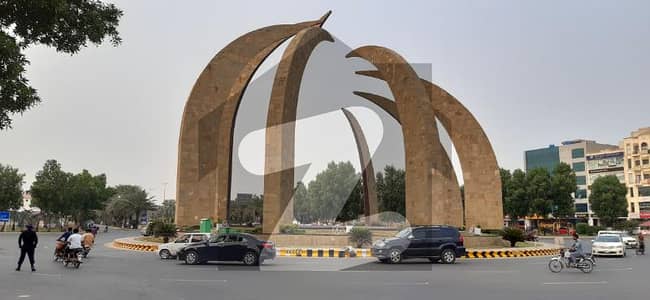 4 Kanal Commercial Plot On Easy Instalmint For Sale In Tipu Sultan Block Sector F Bahria Town Lahore, NOTE, 25 LAKS PER MARLA NO TRANSFER FEE OPEN FORM,