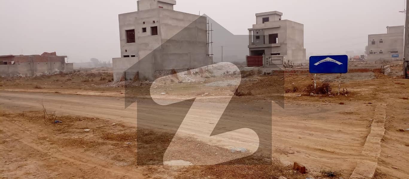 8 Marla Commercial Plot Up For sale In Khayaban-e-Amin - Block A