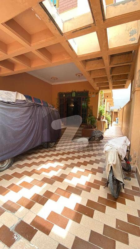 Beautiful lower portion for rent
2 specious Bedrooms
3 car parking
marble flooring very well mainten