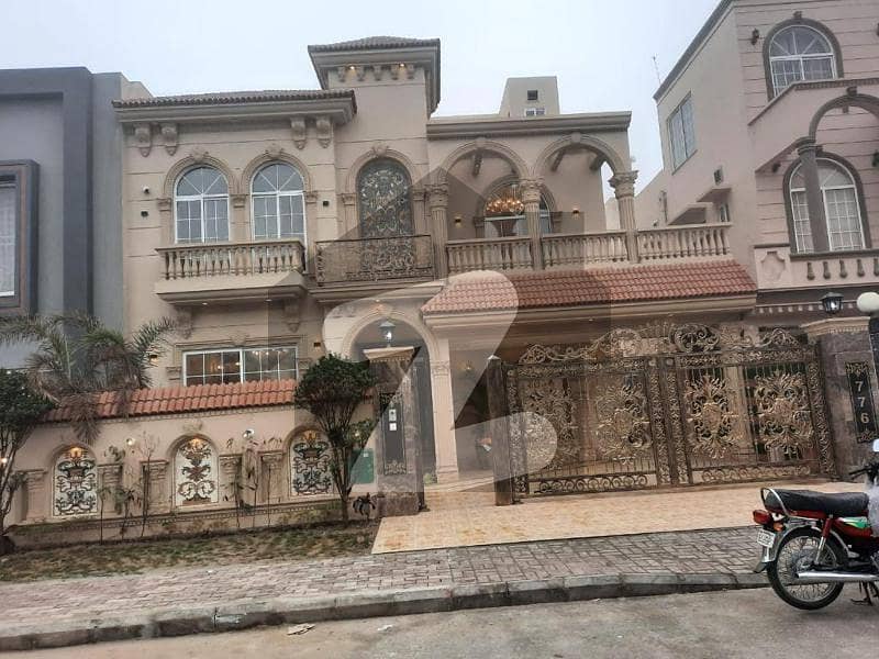 10 Marla House Is Available For Sale In Bahria Town Talha Block Lahore ...