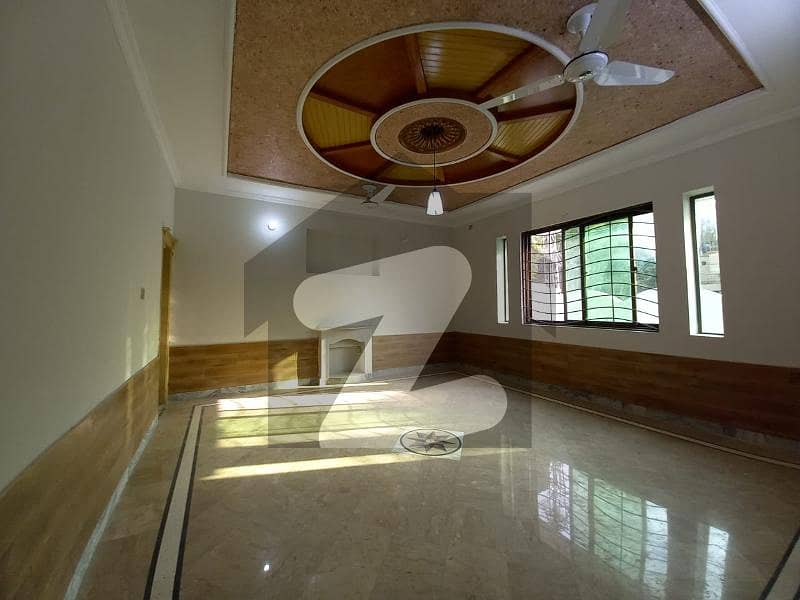 10 Marla Beautifully Constructed House Available For Rent Pwd Housing Society Block D
