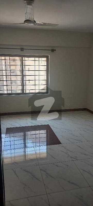 Askari 14 Sector D 3 Bedrooms Flat Available For Rent