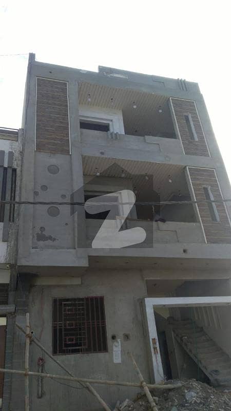 سادی ٹاؤن - بلاک 1 سعدی ٹاؤن,سکیم 33,کراچی میں 6 کمروں کا 5 مرلہ مکان 3.1 کروڑ میں برائے فروخت۔