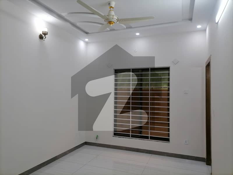 Lower Portion For rent Situated In Media Town