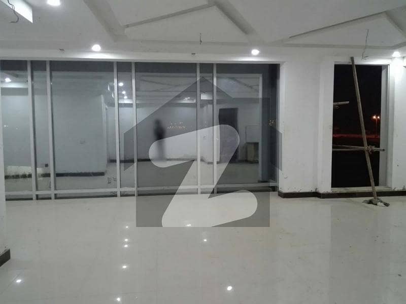 950 Square Feet Shop + 1200 Square Feet Basement In Bahria Midway Commercial Best Option