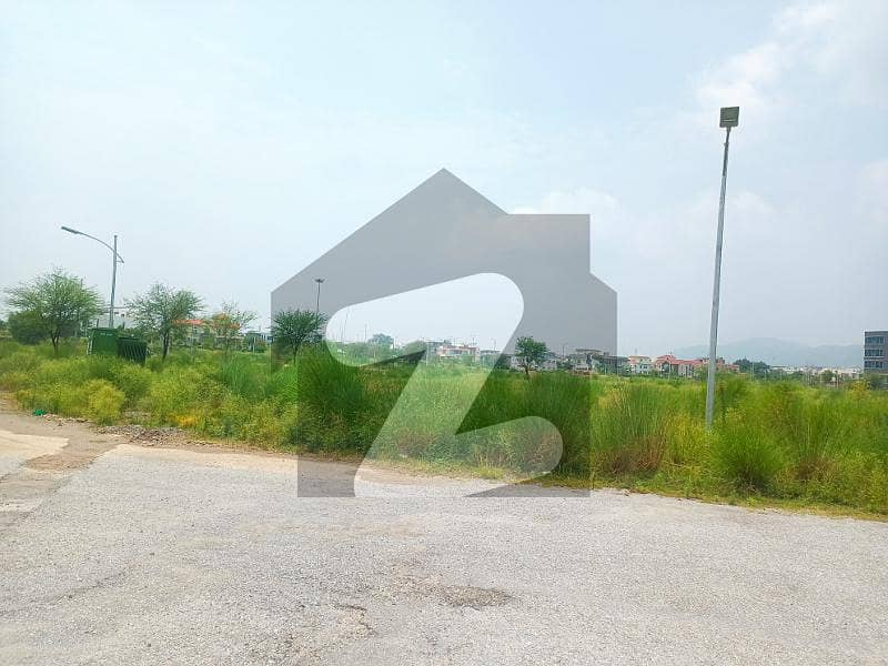 A Hot Location Commercial Plot Available For Sale