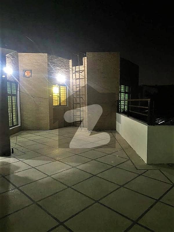 1 Kanal Upper Portion For Rent 1 Kanal Upper Portion For Rent