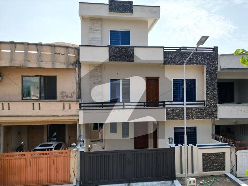 Brand New Luxury House Available For Sale In G-13