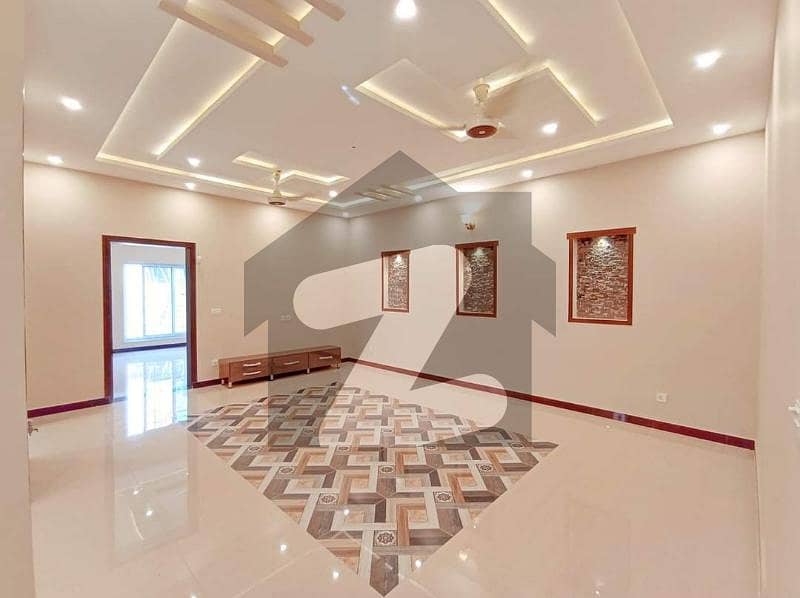 8 Marla House Available For Sale In Bahria Town Phase 7