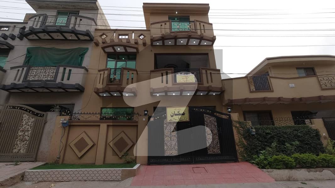 Beautifully Designed 5 Marla Double Storey House For Sale In Airport