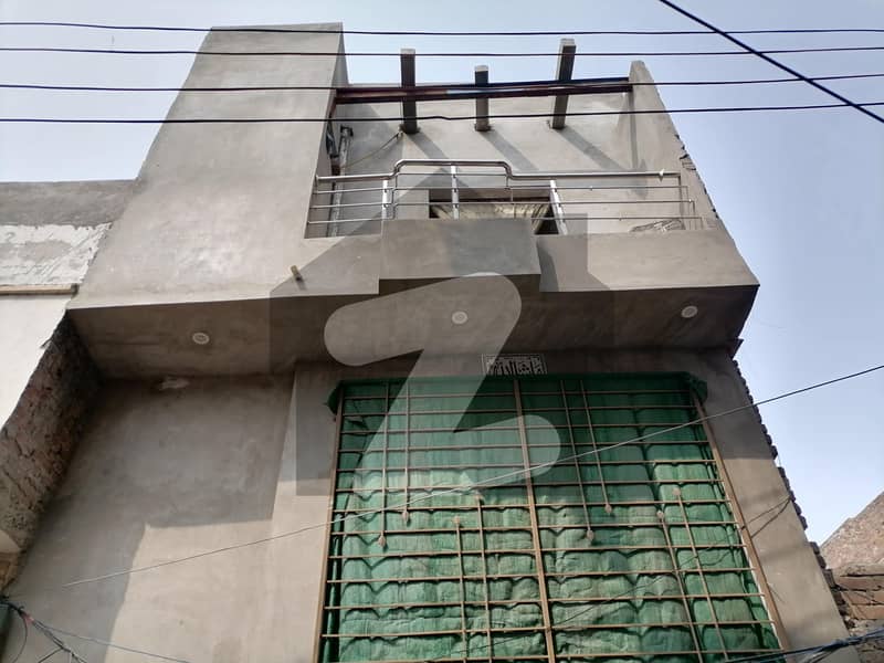 2.5 Marla Lower Portion For rent In Satiana Road