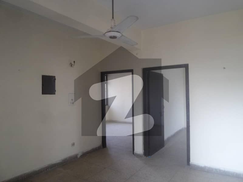 Prime Location Dhok Elahi Baksh House Sized 2.5 Marla Is Available