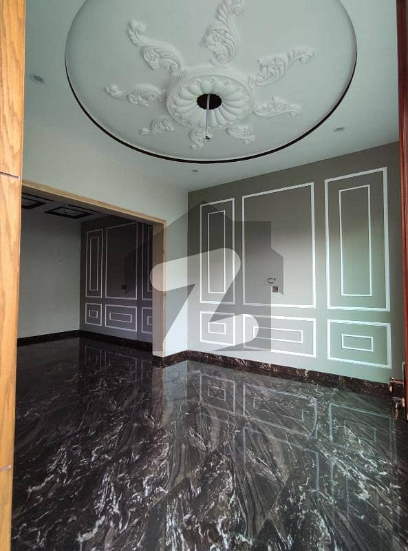 ڈریم گارڈن - بلاک ڈی سی اے ڈریم گارڈن,پرانا شجاع آباد روڈ,ملتان میں 4 کمروں کا 5 مرلہ مکان 2.0 کروڑ میں برائے فروخت۔