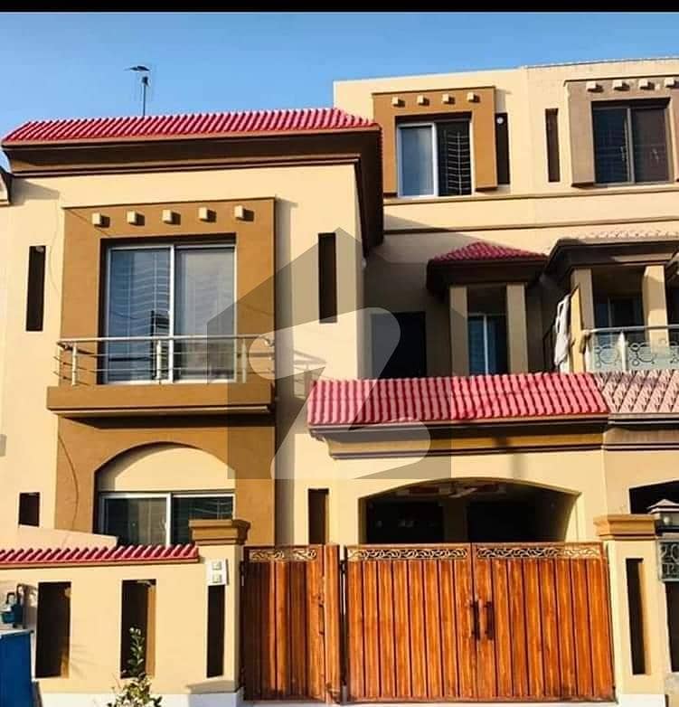 Bahria Nasheman 5 Marla House For Sale Sui Gas Available