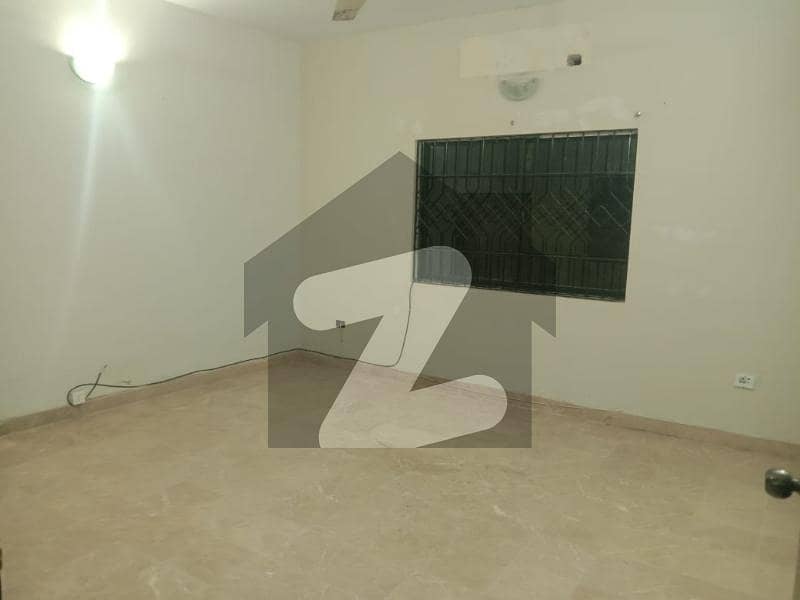 Portion For Rent In Dha Phase 7
