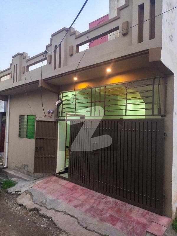 چکراروڈ راولپنڈی میں 2 کمروں کا 4 مرلہ مکان 48.0 لاکھ میں برائے فروخت۔