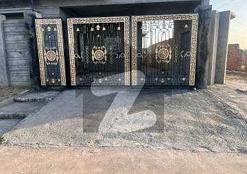 11 Marla House For sale In Faisalabad