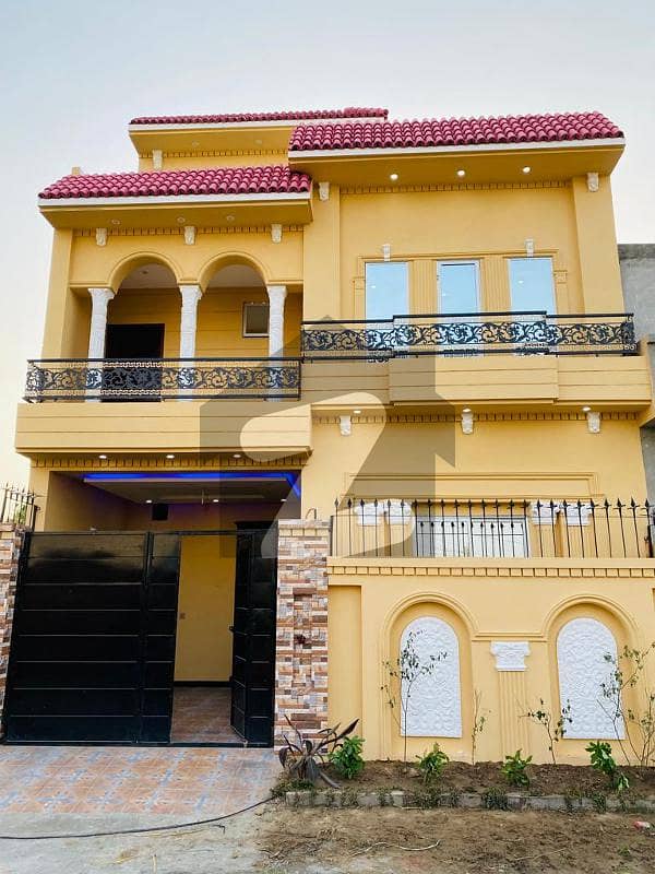 BADIAN ROAD SJ GARDEN 5MARLA 3BED ROOM HOUSE AVAILABLE FOR SALE