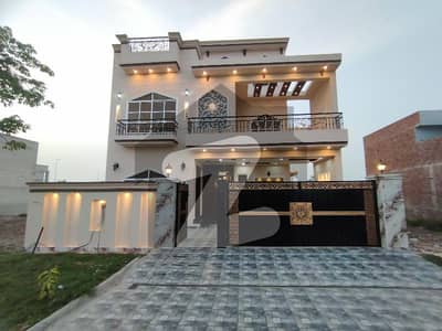 10.89 Marla on 60 feet Road Brand New House For Sale