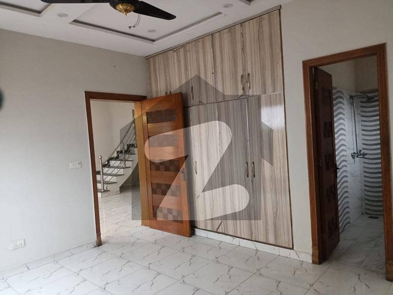 Upper Portion In Wapda Town - Block B2 Is Available For Rent