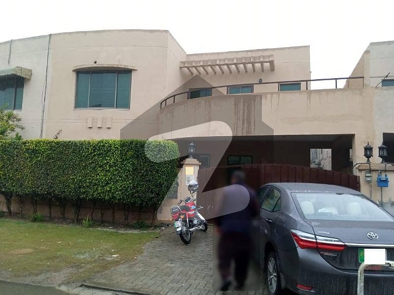 10-Marla 04-Bedroom House for Sale in Askari-10, Lahore