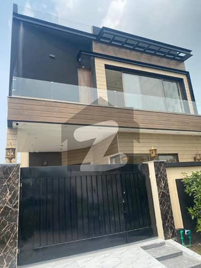 Prime Location 5 Marla House Available For Sale In DHA Phase 9 Town A Block