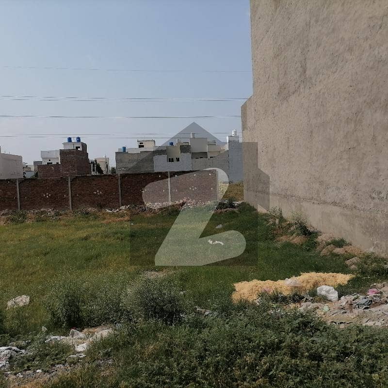 Residential Plot Of 5 Marla Is Available For Sale In Chak 89/6r Located In Noor City
