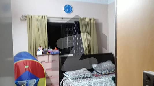 خداداد کالونی کراچی میں 7 کمروں کا 7 مرلہ مکان 5.65 کروڑ میں برائے فروخت۔