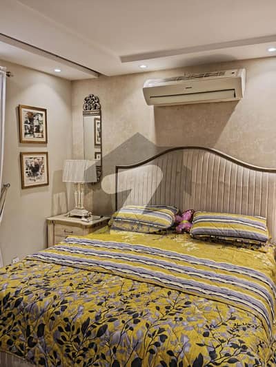 بحریہ ٹاؤن سیکٹرڈی بحریہ ٹاؤن,لاہور میں 1 کمرے کا 2 مرلہ فلیٹ 69.0 لاکھ میں برائے فروخت۔