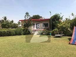 4 Kanal Farm House Available For Sale In Sj Canal Farms On Bedian Road Lahore