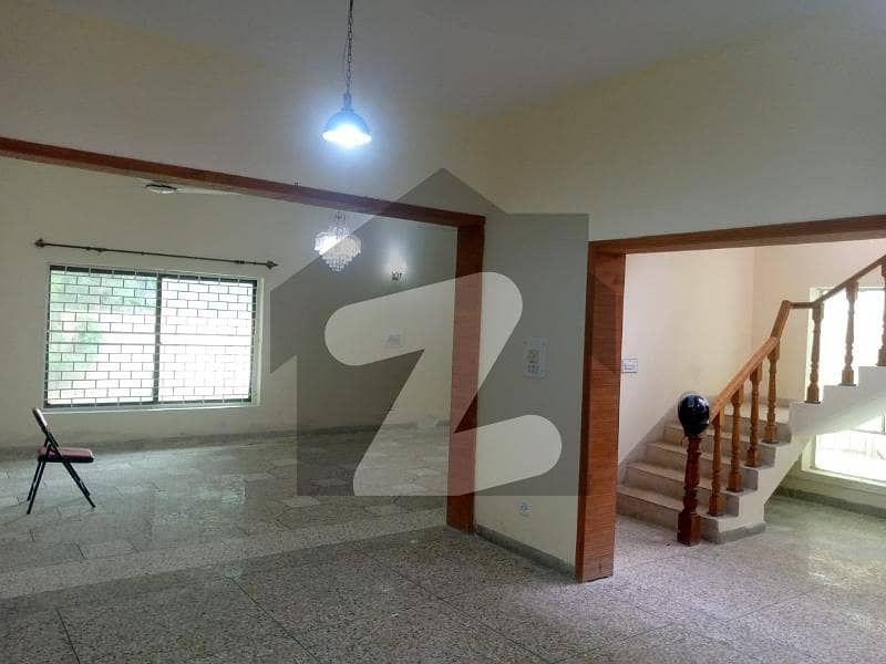 533 Sq Yd Renovated Double Storey House Available For Rent In F-7/1