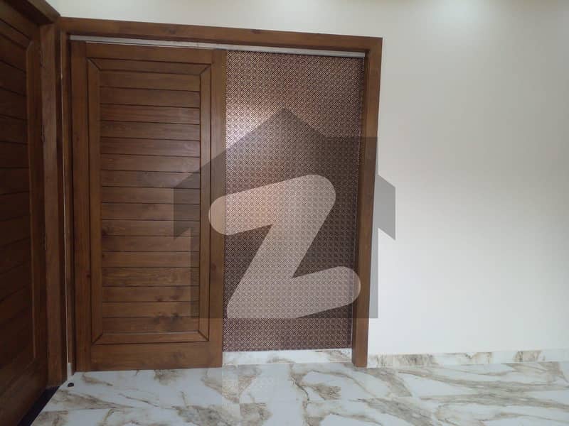 7 Marla House Available For rent In Ghalib City