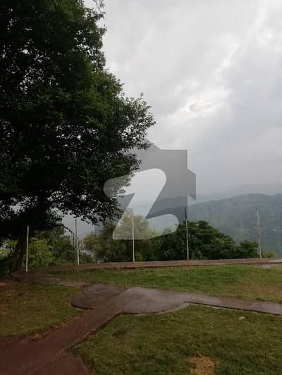 HOT LOCATION LAND FOR SALE IN MURREE.