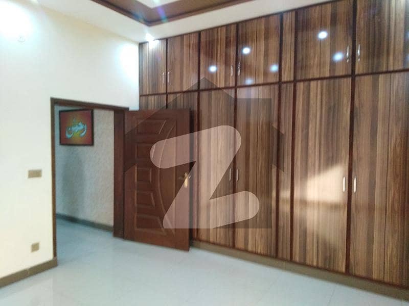 Centrally Located House In Gulshan-e-Ravi - Block G Is Available For rent