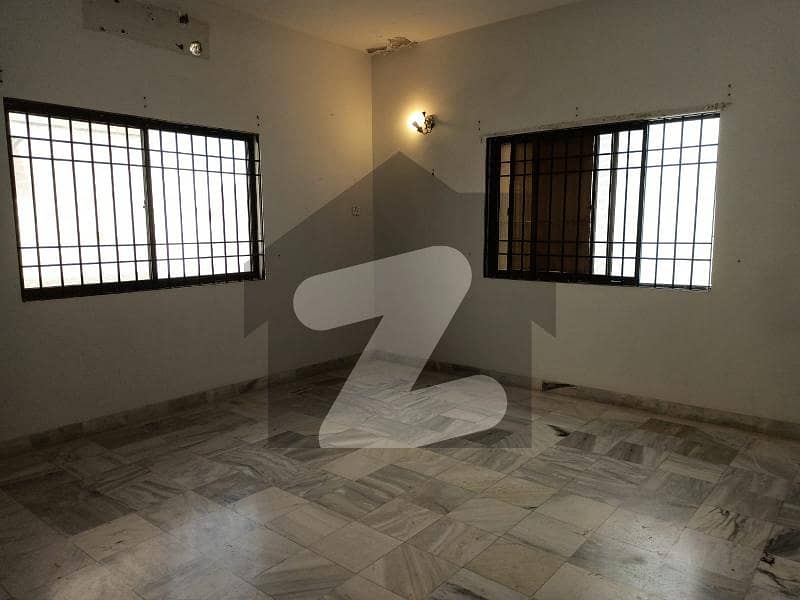 ڈی ایچ اے فیز 7 ڈی ایچ اے ڈیفینس,کراچی میں 4 کمروں کا 1 کنال مکان 6.5 کروڑ میں برائے فروخت۔