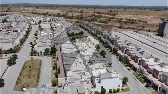 ڈی ایچ اے ویلی ڈی ایچ اے ڈیفینس,اسلام آباد میں 4 کمروں کا 8 مرلہ مکان 1.45 کروڑ میں برائے فروخت۔ ڈی ایچ اے ویلی ڈی ایچ اے ڈیفینس,اسلام آباد میں 4 کمروں کا 8 مرلہ مکان 1.45 کروڑ میں برائے فروخت۔