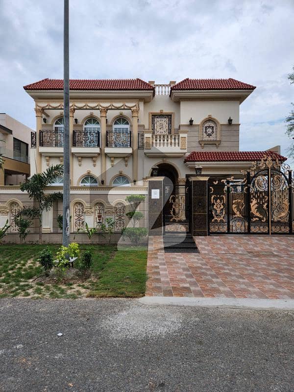 One Kanal House for Rent in DHA Phase 7