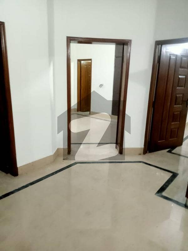 8 MARLA SUPER HOT LOCATION HOUSE FOR RENT IN DHA RAHBAR BLOCK A GASS AVAILABLE