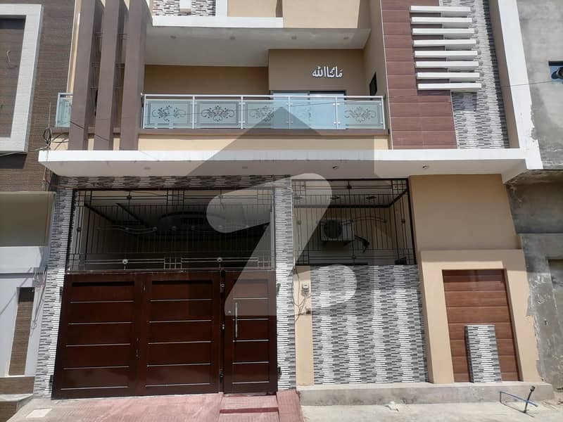 Get Your Hands On House In Faisalabad Best Area